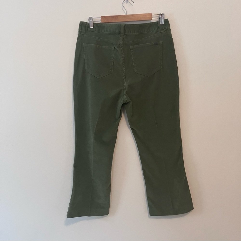 L.L. Bean Womens Favorite Fit Sz. 12 Spring Green Cotton Corduroy HEMMED - Picture 6 of 6